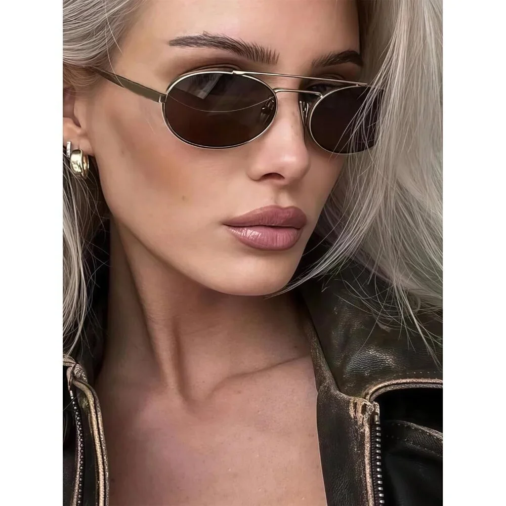 Retro Oval Metal Sunglasses Women 90s UV400 Protection Chic Accessory